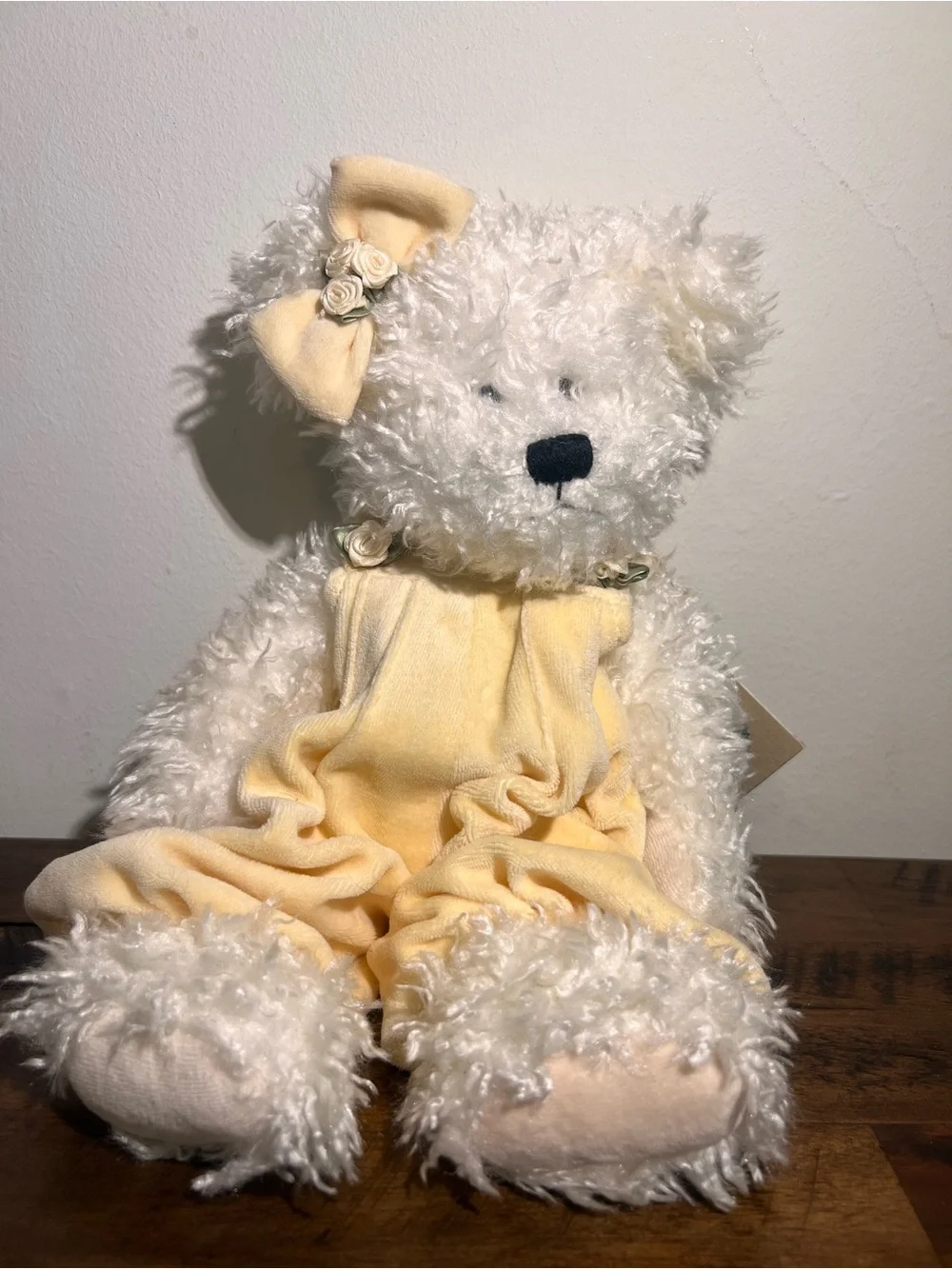 Boyd’s Bear Winnie Wuzzwhite